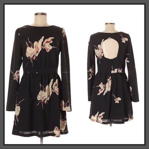 🆕 Ladakh Floral Cut-Out Mini Dress